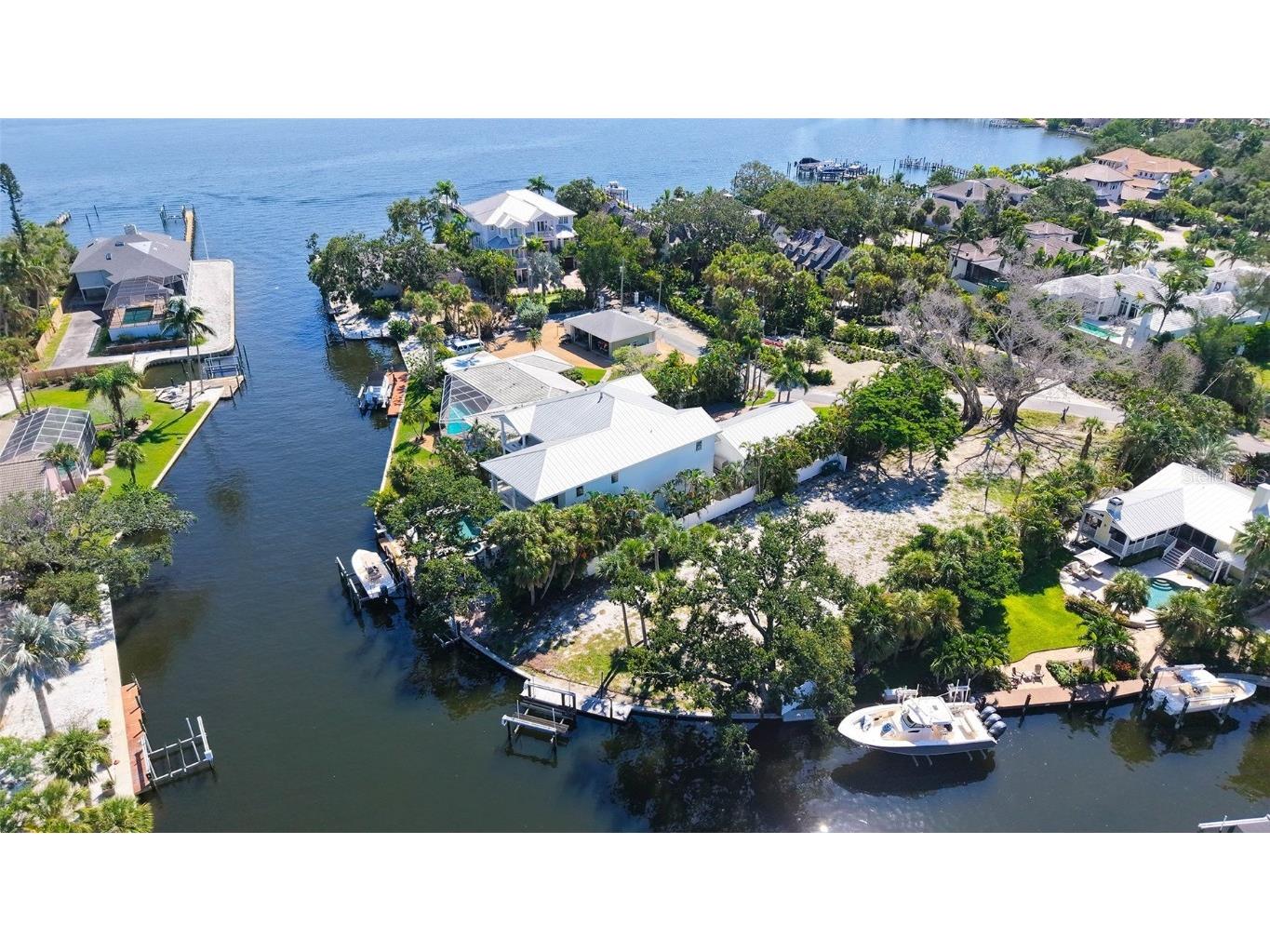 1231 Starboard Lane Sarasota FL 34242 - LITTLE SARASOTA BAY ICW A4655743 image17