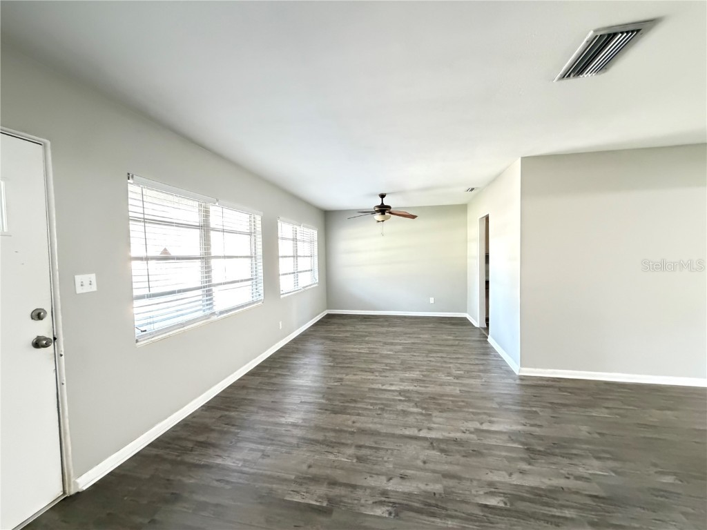 1231 Vantage Drive Orlando FL 32806 O6360393 image10