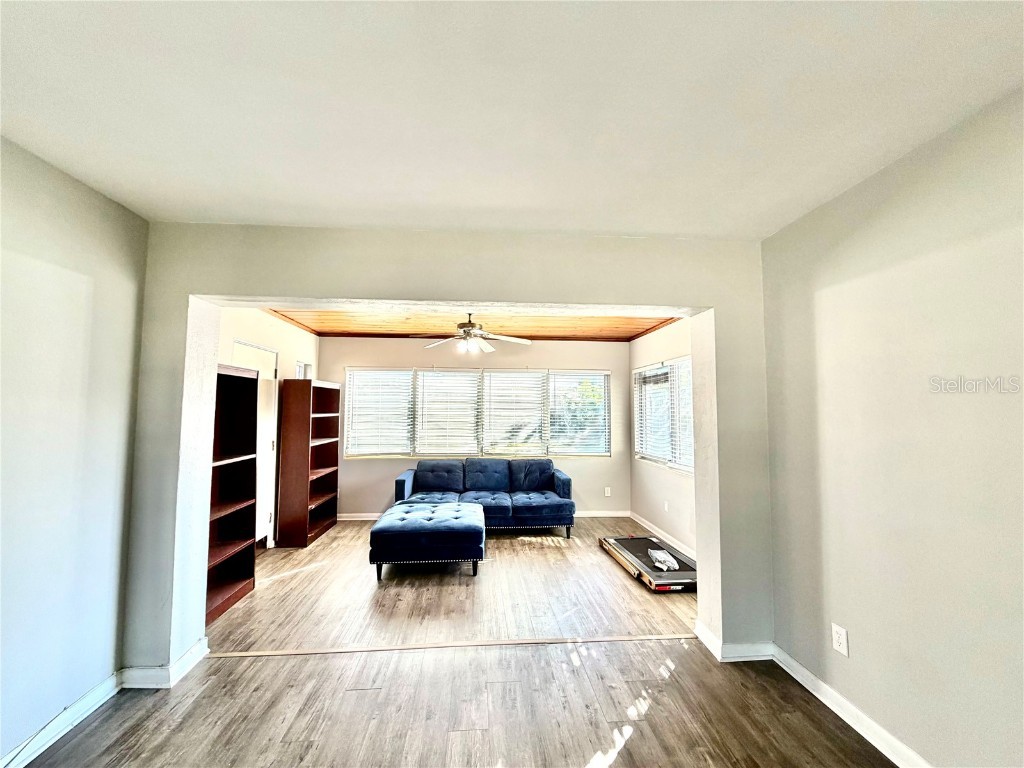 1231 Vantage Drive Orlando FL 32806 O6360393 image14