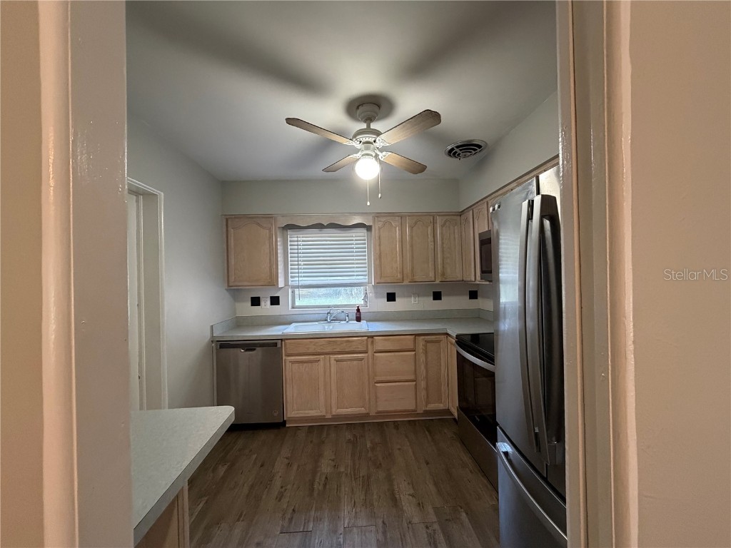 1231 Vantage Drive Orlando FL 32806 O6360393 image7