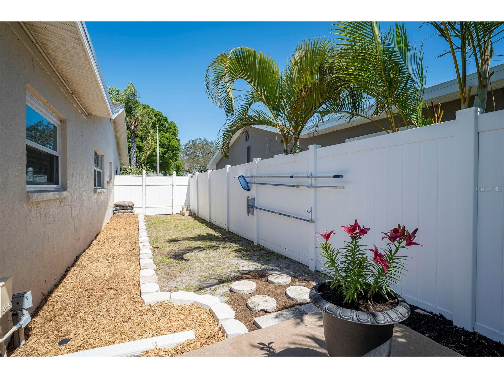 12312 89th Terrace Seminole FL 33772 O6394495 image24