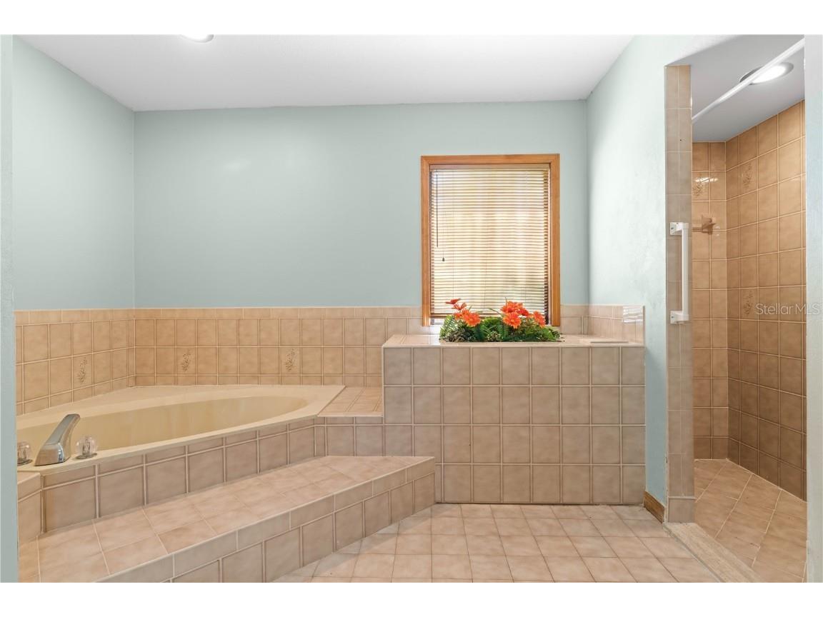 12313 SW Kingsway Circle Lake Suzy FL 34269 C7512768 image44