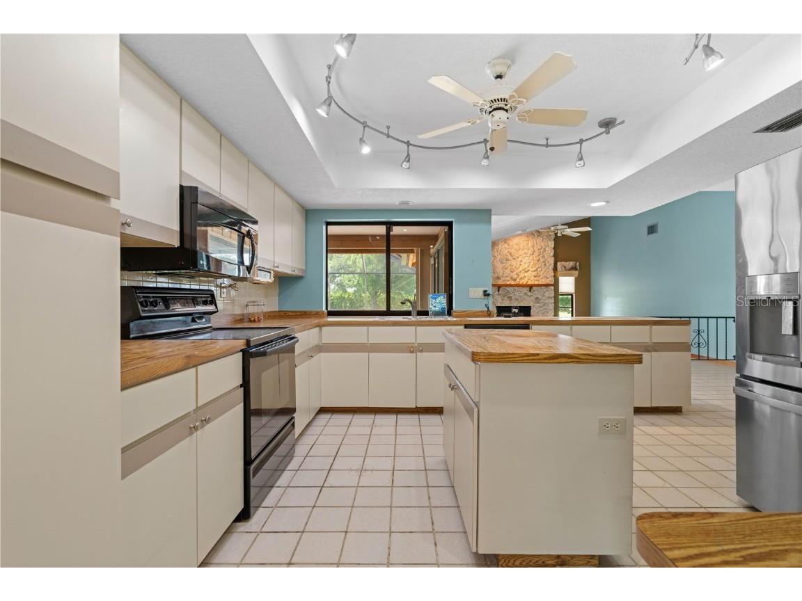 12313 SW Kingsway Circle Lake Suzy FL 34269 C7512768 image7