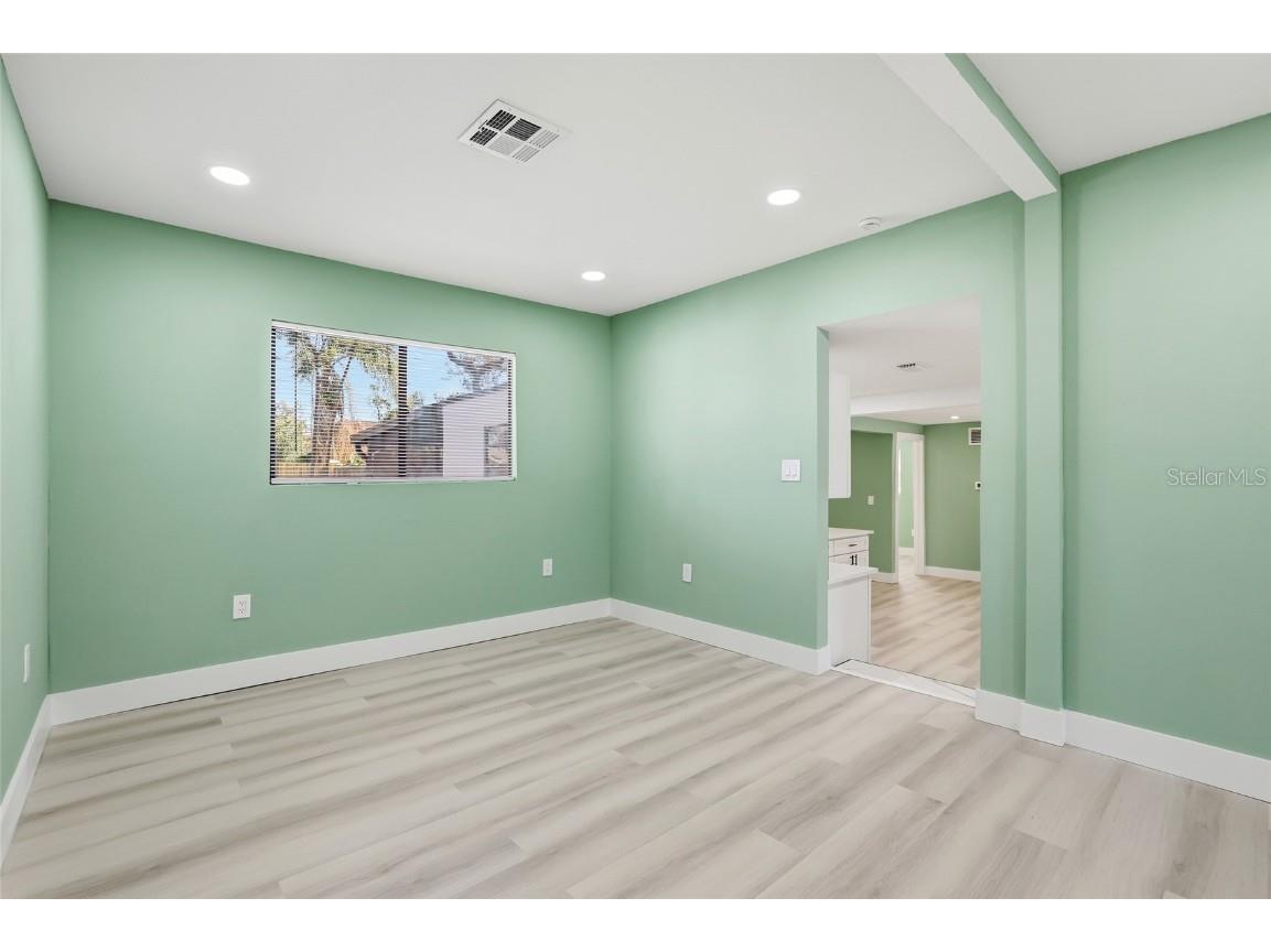 12313 Taliaferro Avenue Tampa FL 33612 TB8457143 image10