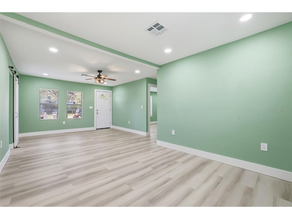 12313 Taliaferro Avenue Tampa FL 33612 TB8457143 image11