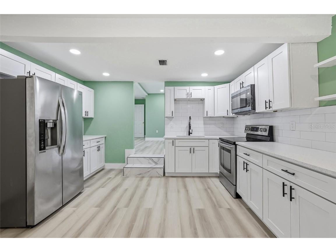 12313 Taliaferro Avenue Tampa FL 33612 TB8457143 image16