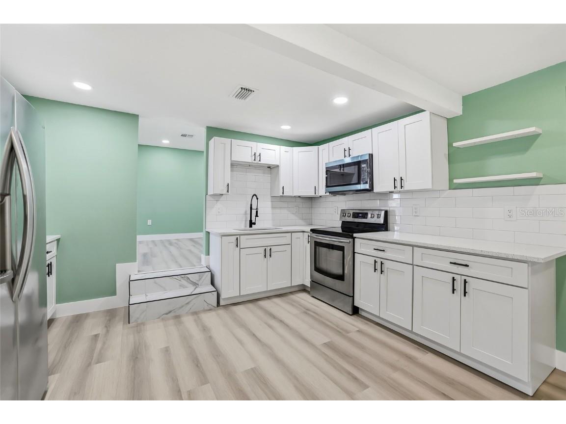 12313 Taliaferro Avenue Tampa FL 33612 TB8457143 image17