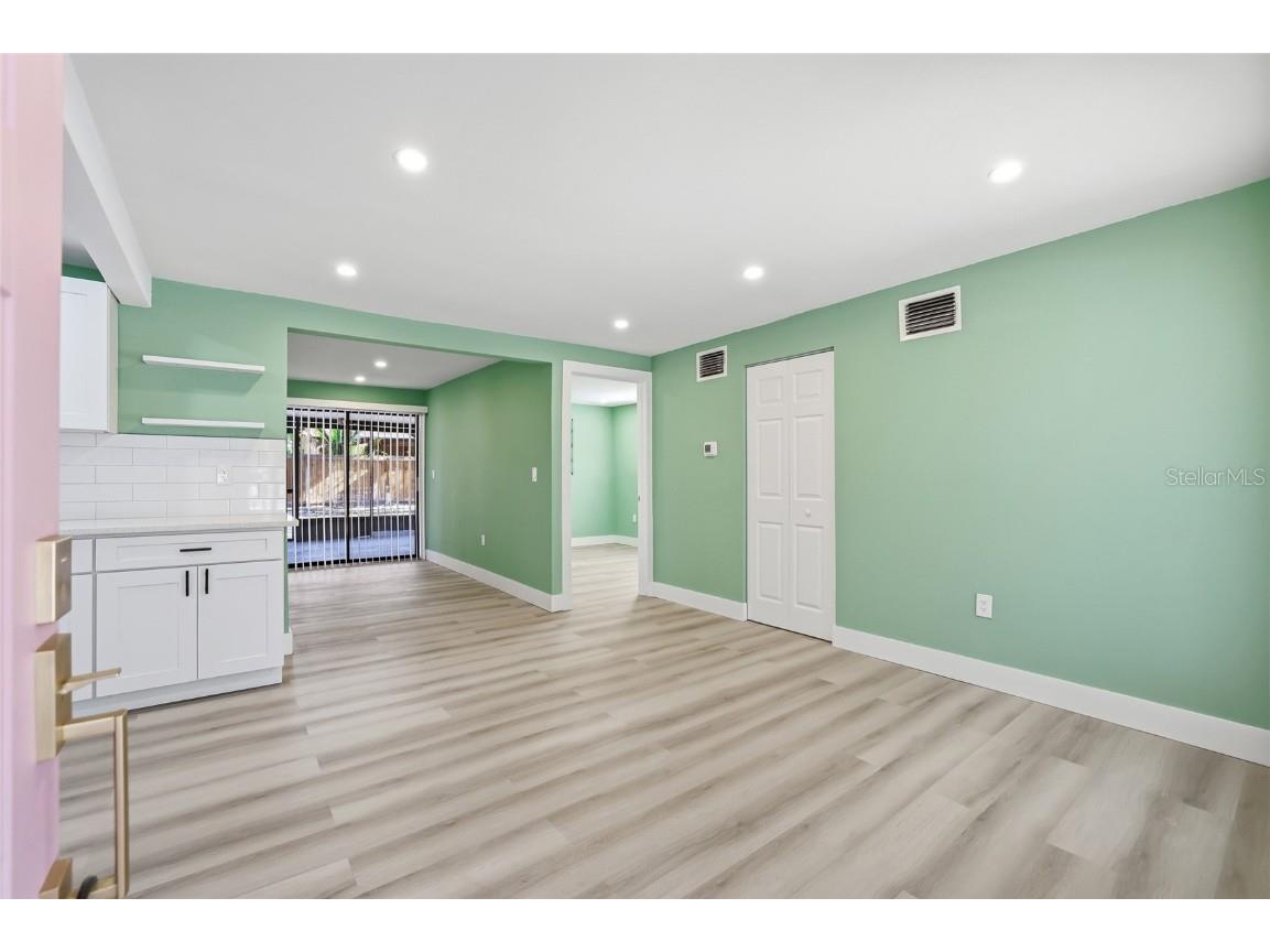 12313 Taliaferro Avenue Tampa FL 33612 TB8457143 image31