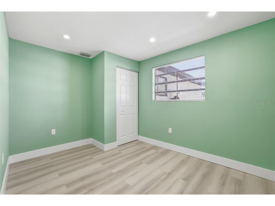 12313 Taliaferro Avenue Tampa FL 33612 TB8457143 image34