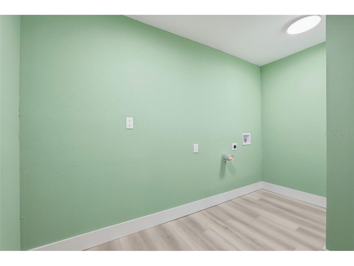 12313 Taliaferro Avenue Tampa FL 33612 TB8457143 image35