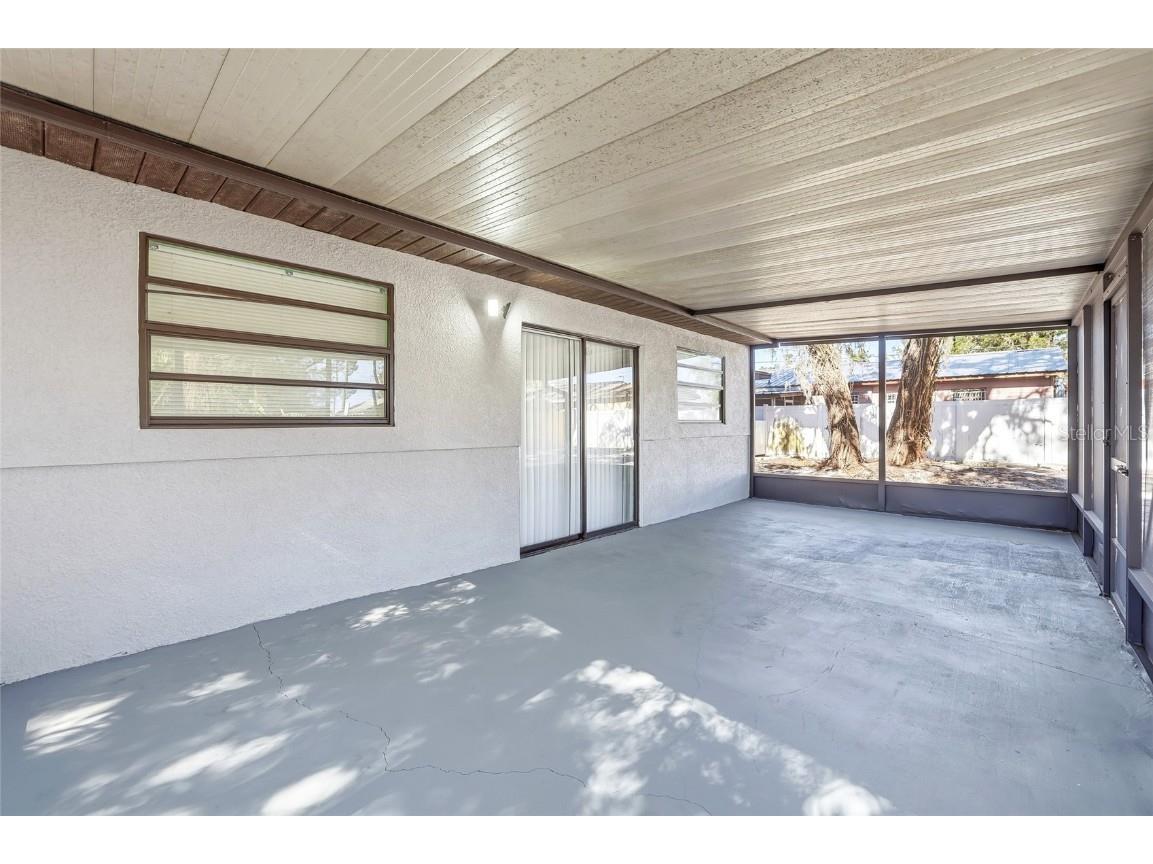 12313 Taliaferro Avenue Tampa FL 33612 TB8457143 image39