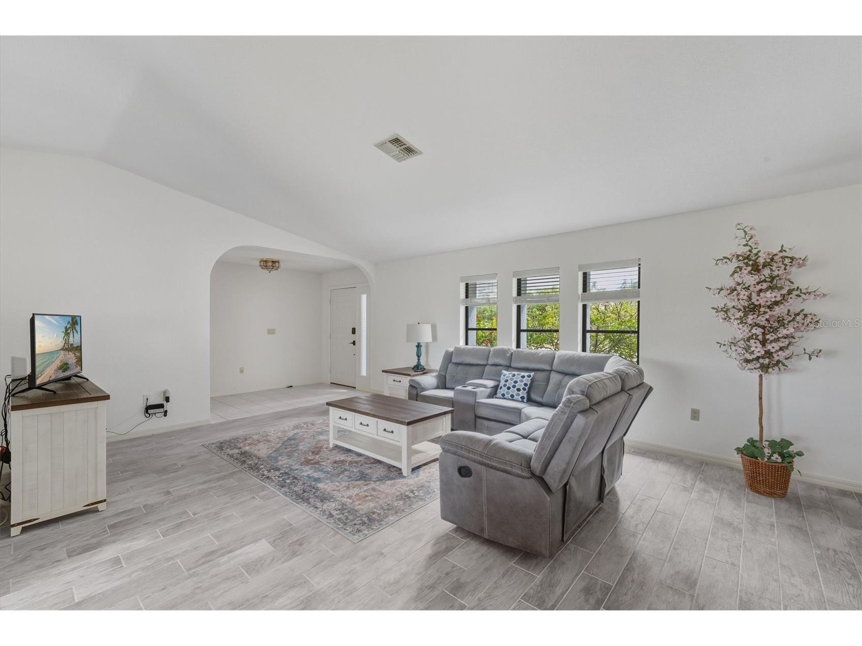 12314 Kneeland Terrace Port Charlotte FL 33981 - BACCHUS WATERWAY C7517347 image13