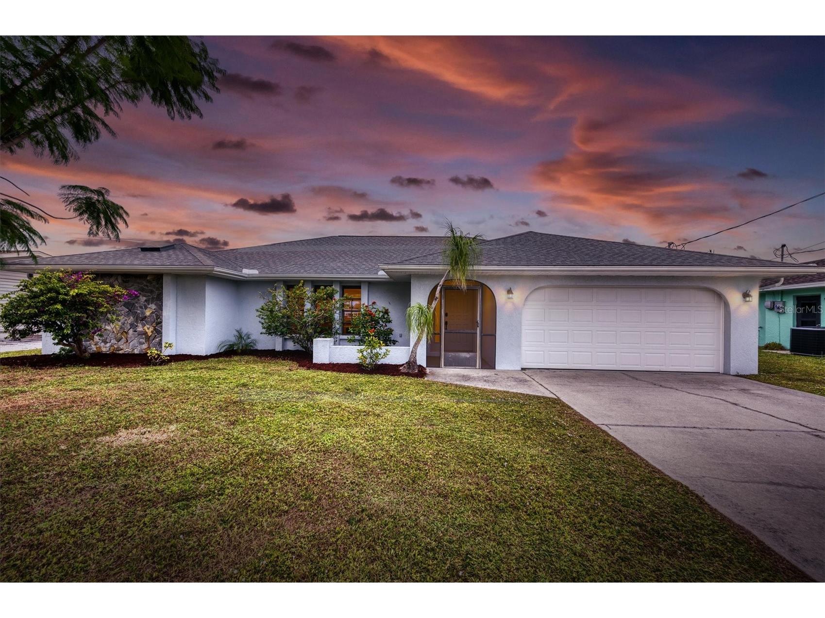 12314 Kneeland Terrace Port Charlotte FL 33981 - BACCHUS WATERWAY C7517347 image2