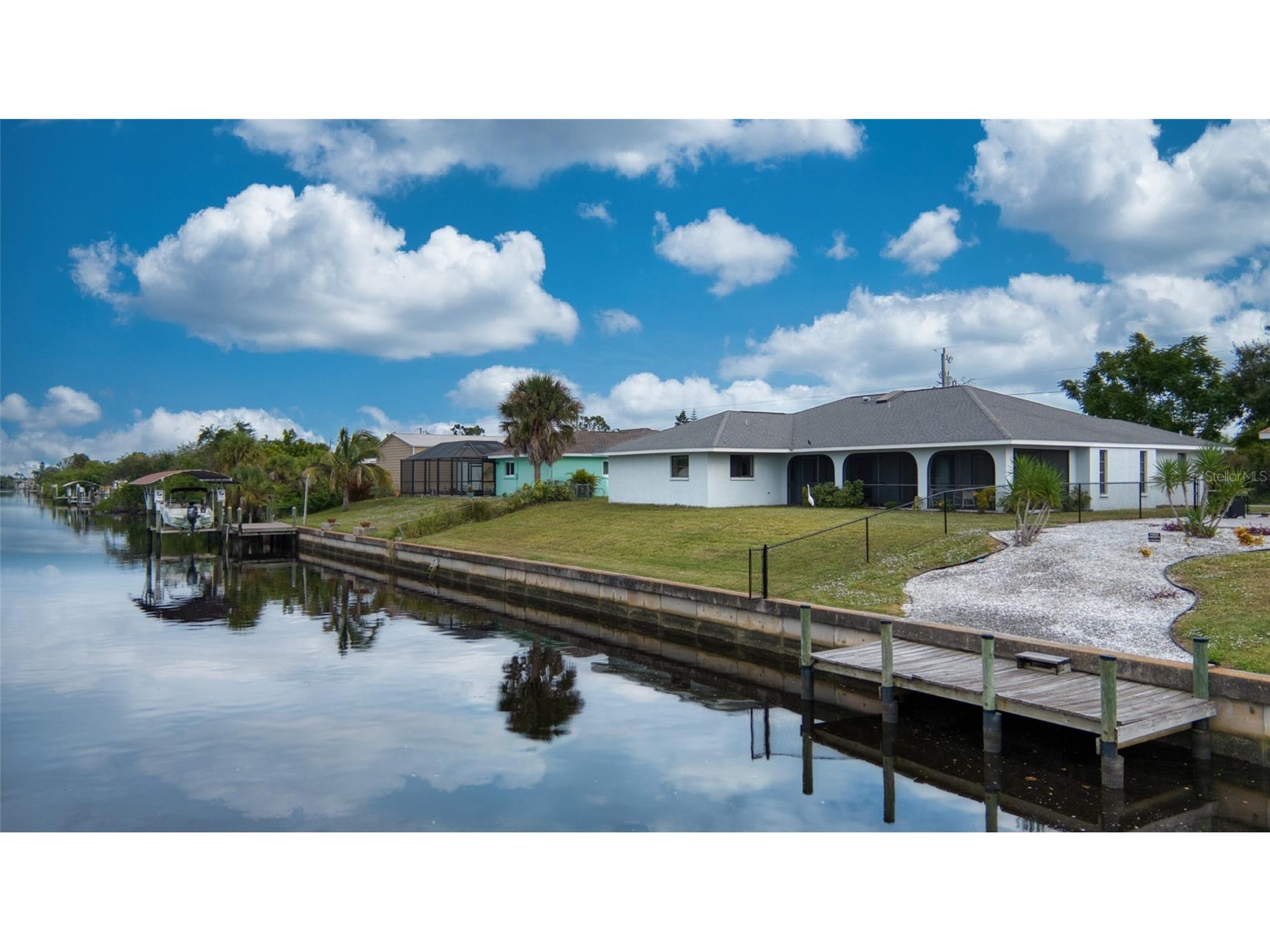 12314 Kneeland Terrace Port Charlotte FL 33981 - BACCHUS WATERWAY C7517347 image5