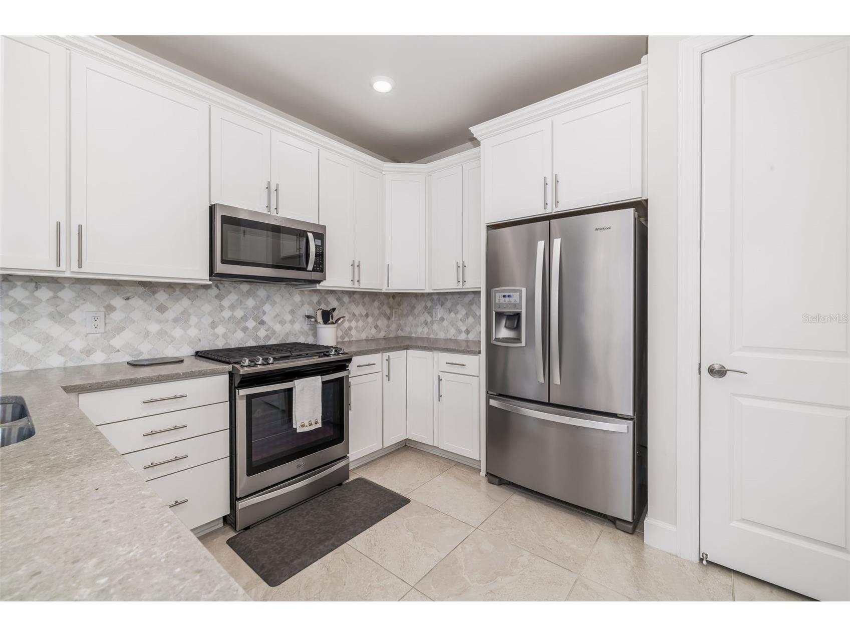 12314 Myrtle Bay Court Sarasota FL 34238 A4688267 image6