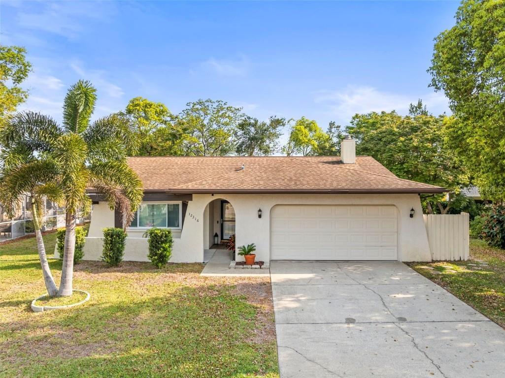 12316 Larkinwood Lane Hudson FL 34667 W7873825 image1