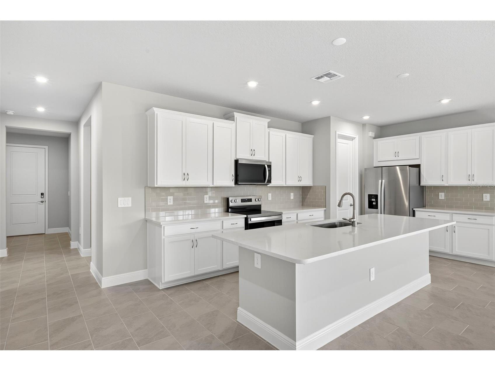 12317 49th Street E Parrish FL 34219 TB8415845 image5