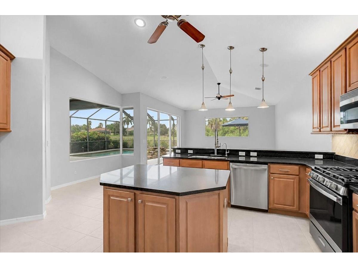 12319 Lavender Loop Bradenton FL 34212 A4699716 image18