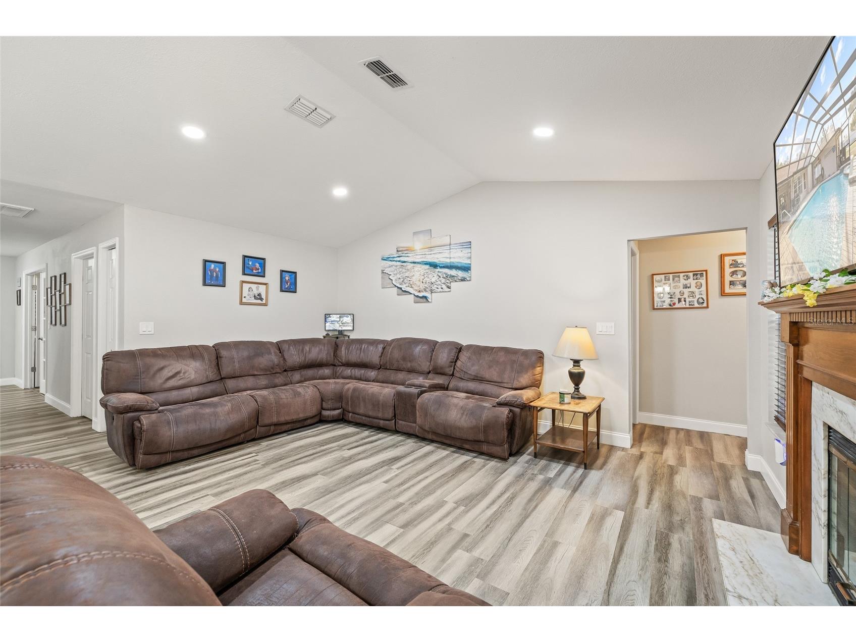 1232 Barranca Avenue Spring Hill FL 34609 TB8484503 image28