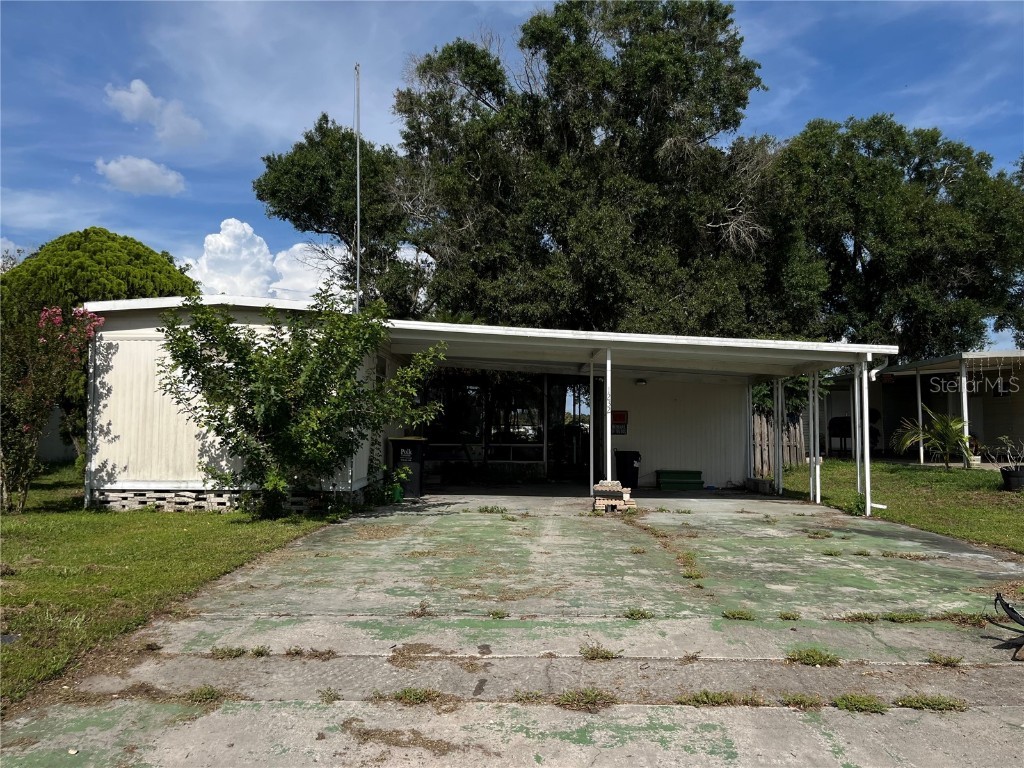 1232 Country Club Lane Lakeland FL 33801 - SKYVIEW LAKES L4953601 image1
