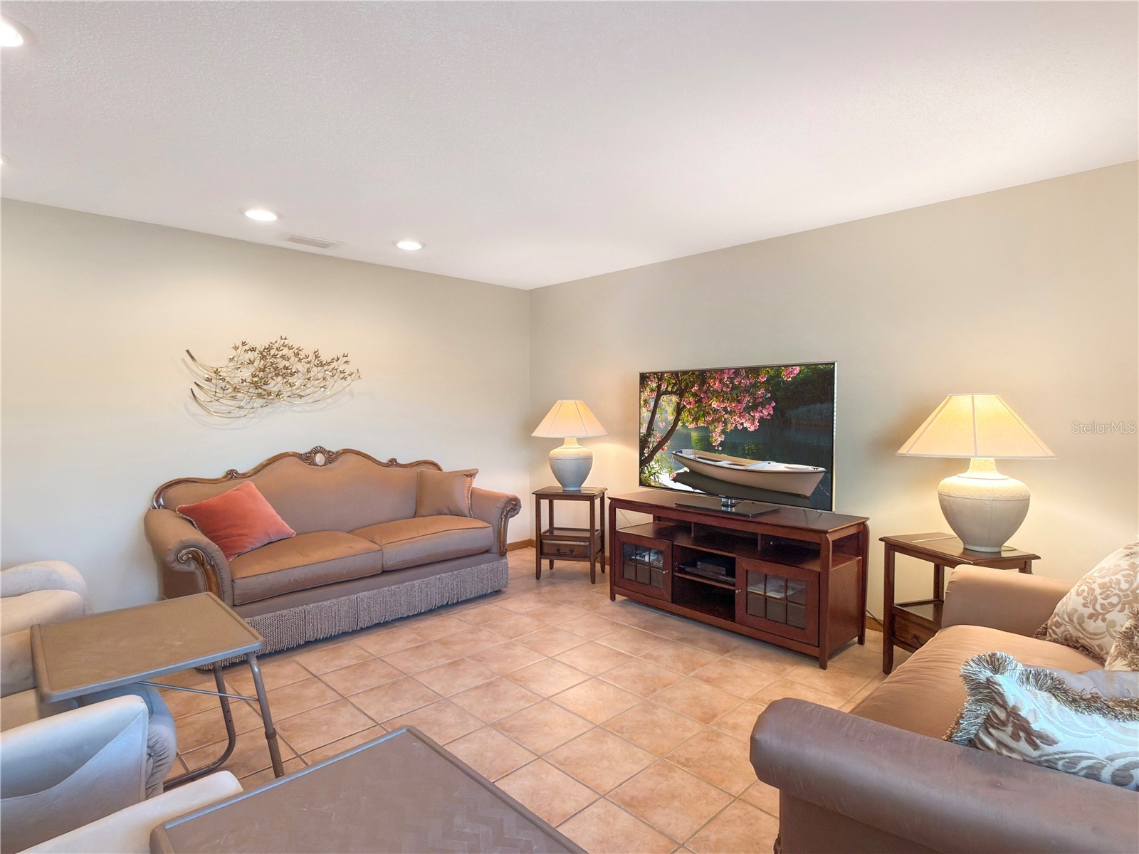 1232 Haddington Circle #65 Sun City Center FL 33573 A4683891 image8