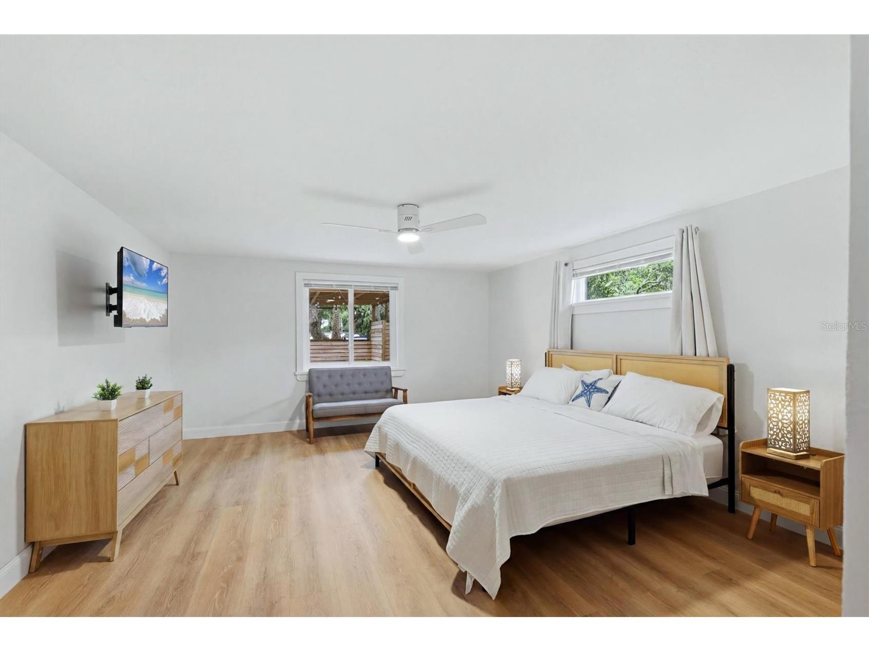1232 Northport Drive Sarasota FL 34242 TB8519681 image15