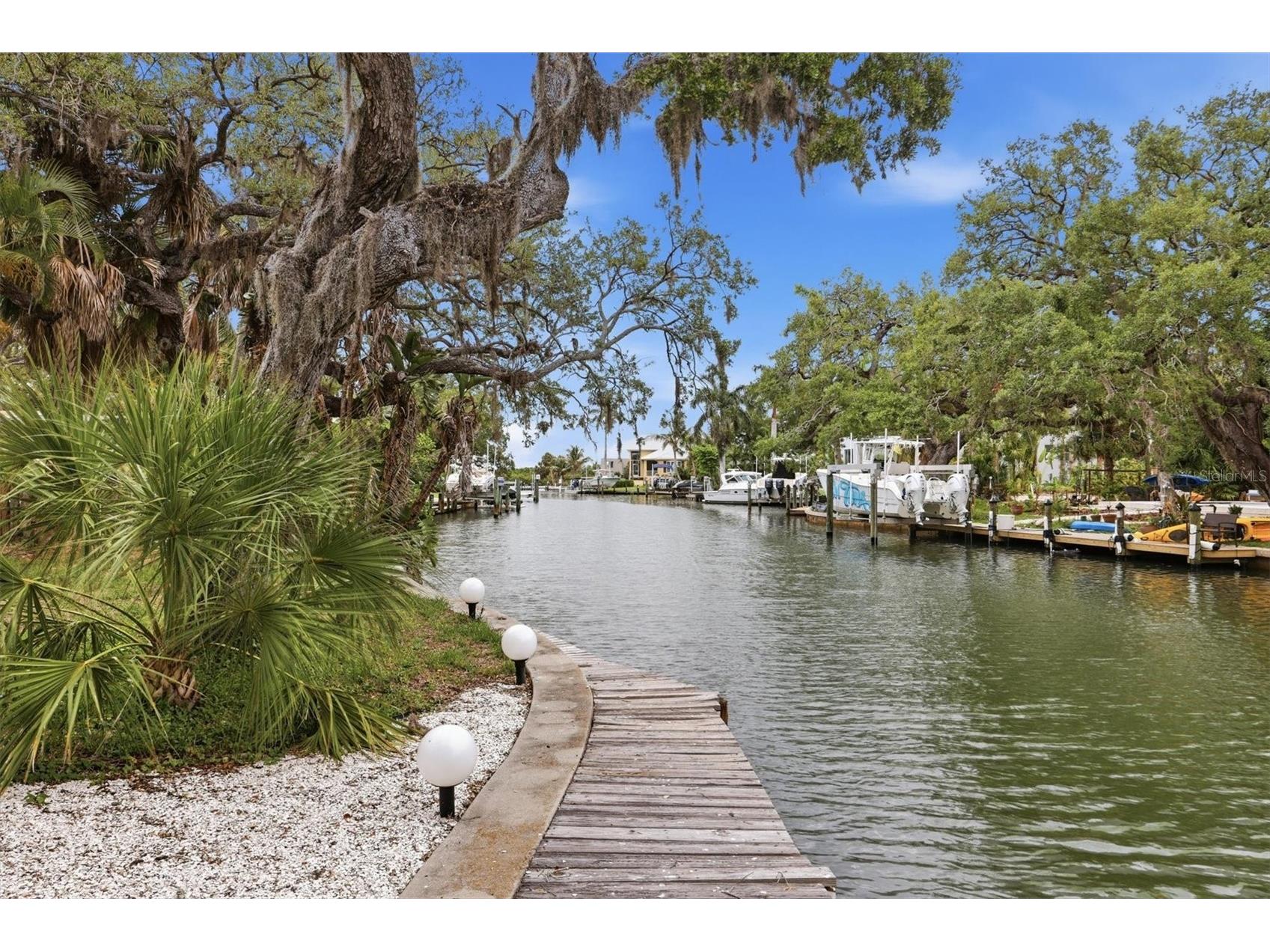 1232 Northport Drive Sarasota FL 34242 TB8519681 image24