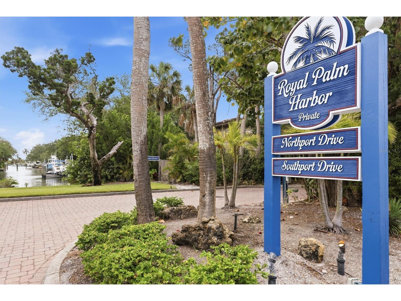 1232 Northport Drive Sarasota FL 34242 TB8519681 image27