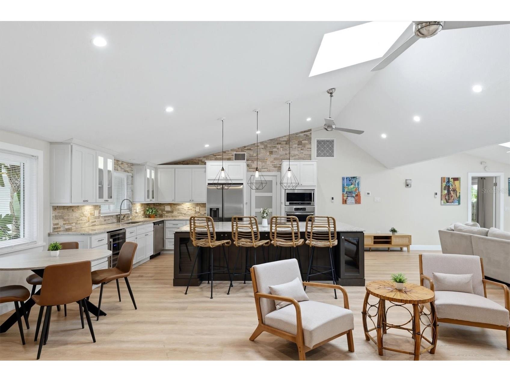 1232 Northport Drive Sarasota FL 34242 TB8519681 image4