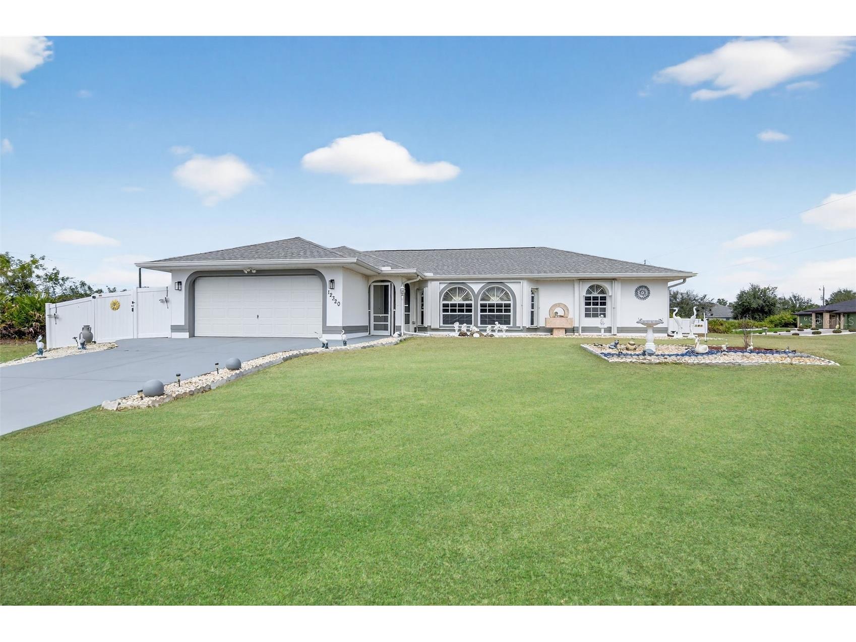 12320 Evelyn Avenue Port Charlotte FL 33981 O6376664 image1