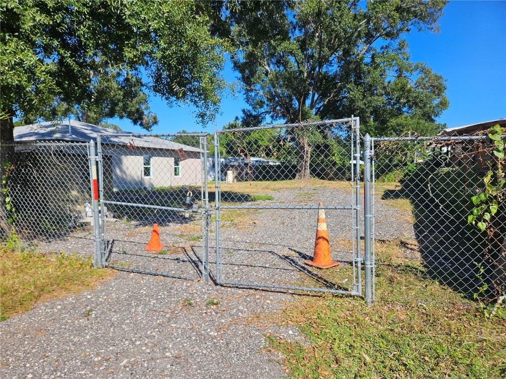 12321 Cambridge Avenue Tampa FL 33624 TB8429903 image4