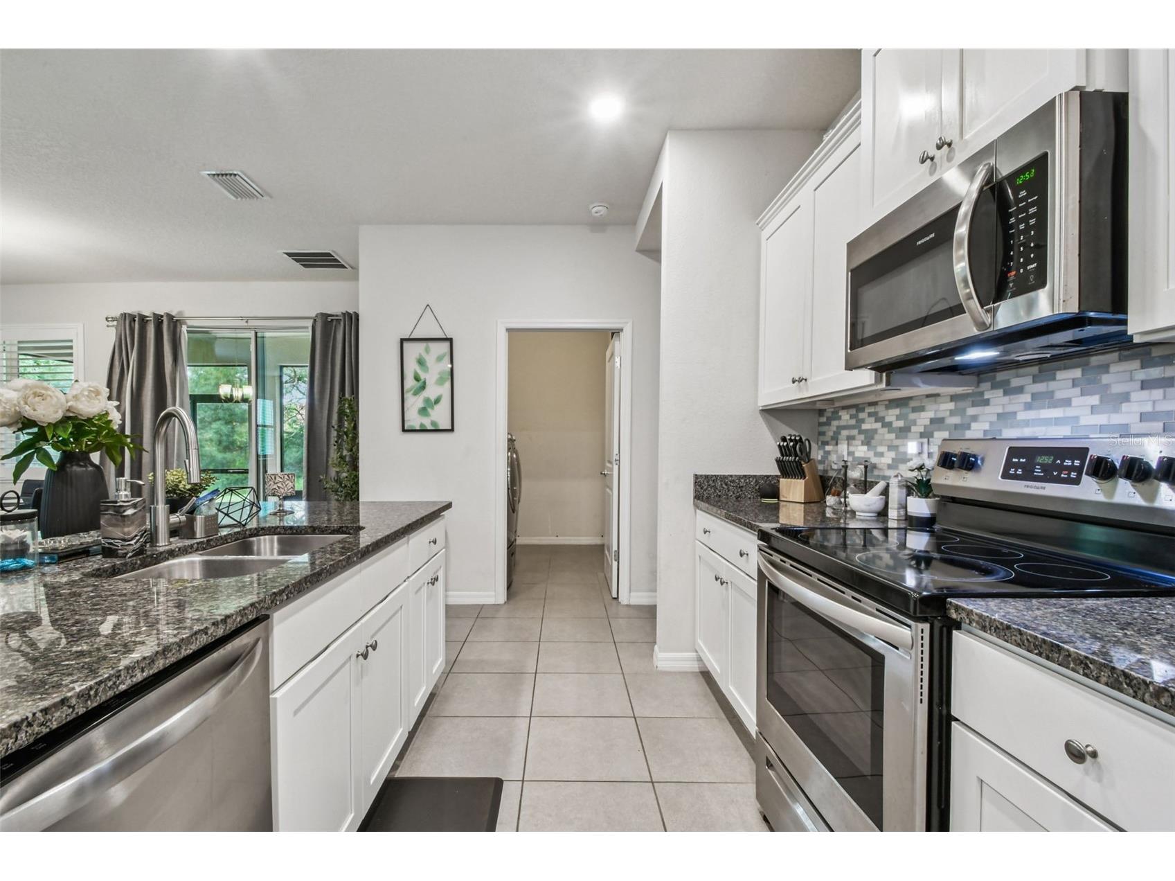 12322 Eastpointe Drive Dade City FL 33525 TB8448546 image38