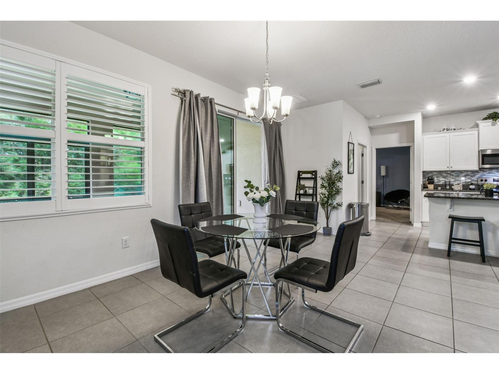 12322 Eastpointe Drive Dade City FL 33525 TB8448546 image44