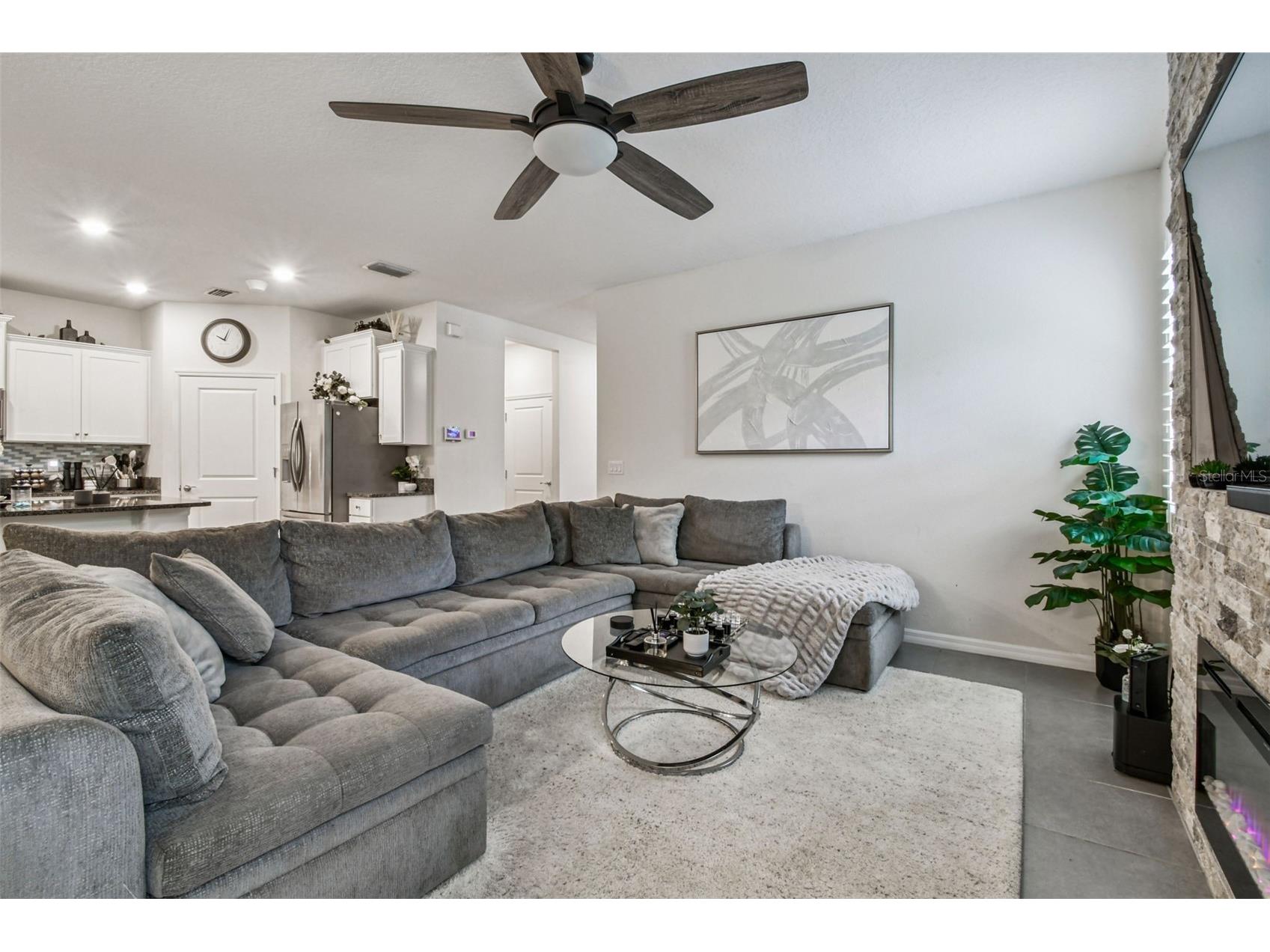 12322 Eastpointe Drive Dade City FL 33525 TB8448546 image45