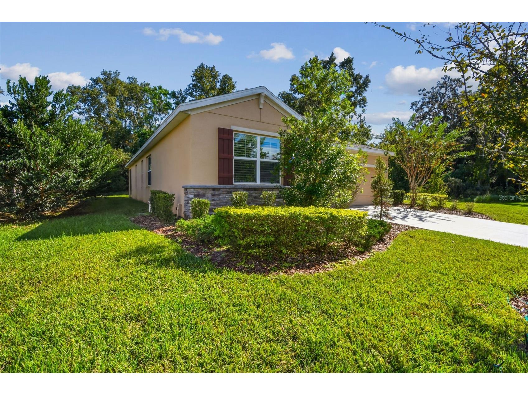 12322 Eastpointe Drive Dade City FL 33525 TB8448546 image60