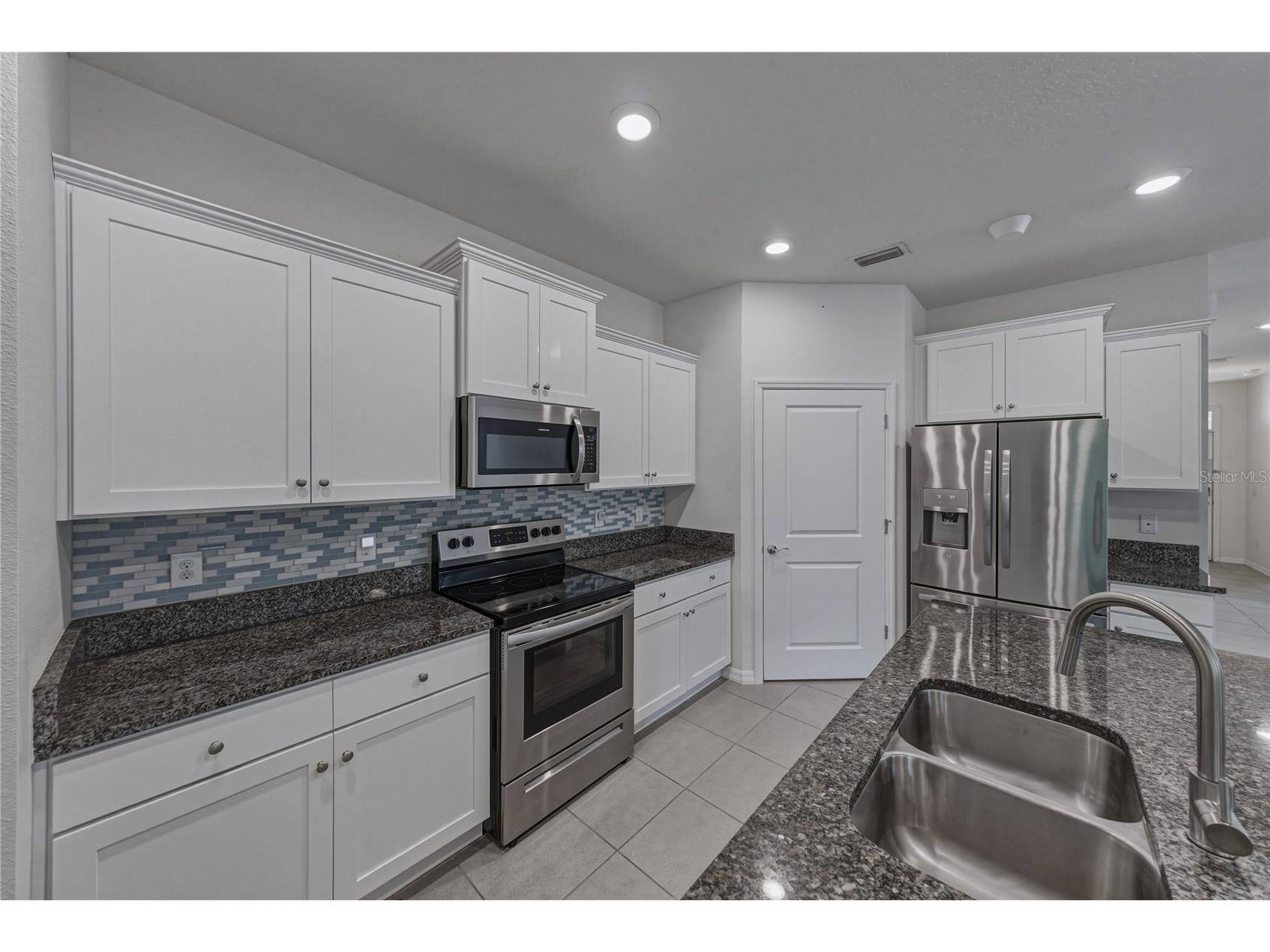 12322 Eastpointe Drive Dade City FL 33525 TB8516640 image16