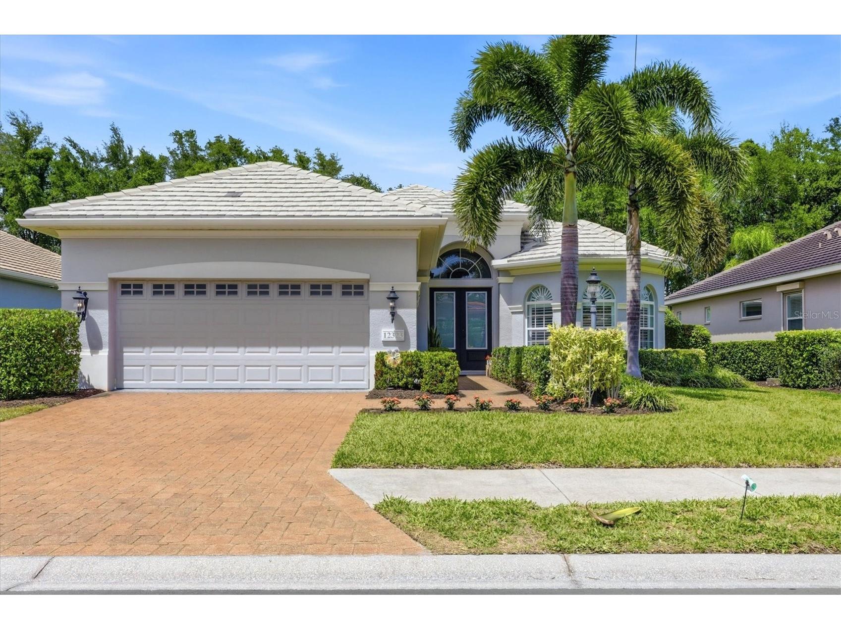 12323 Thornhill Court Lakewood Ranch FL 34202 A4689600 image1
