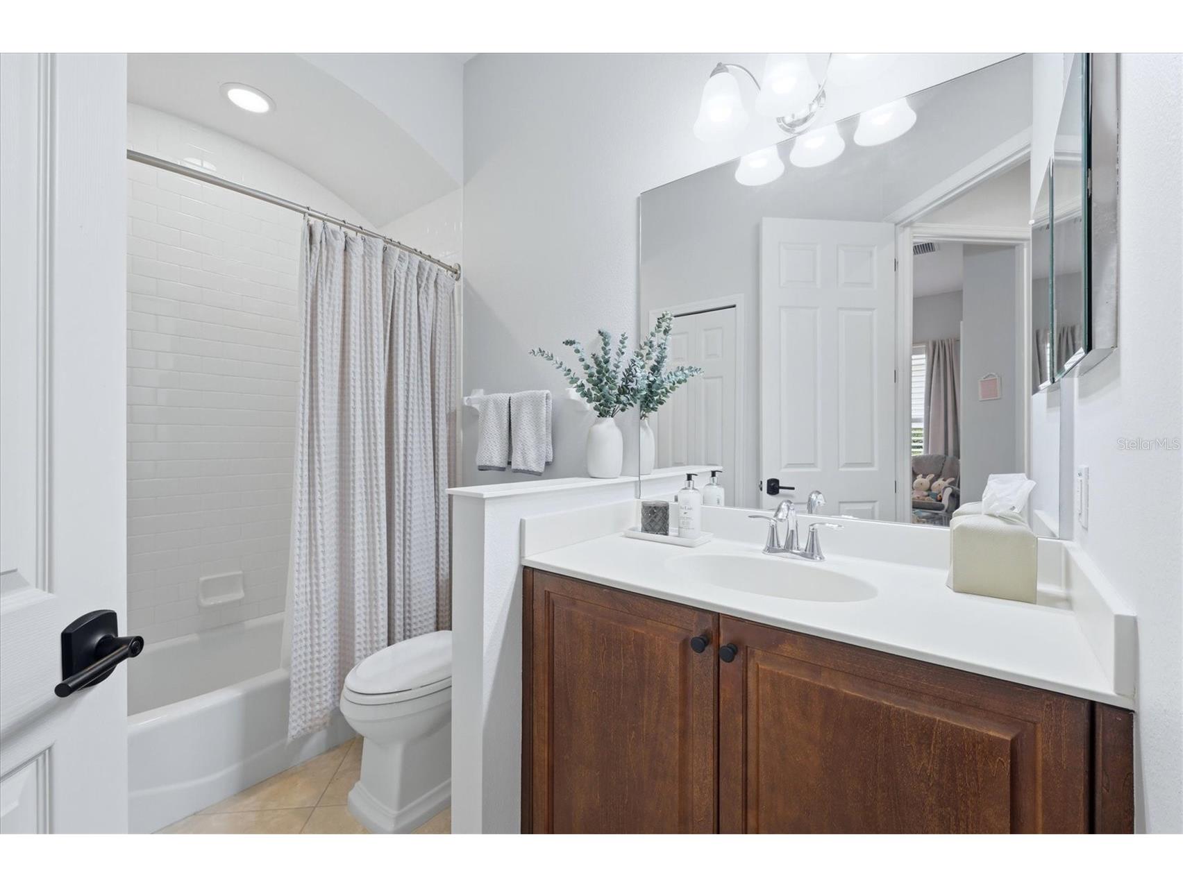 12323 Thornhill Court Lakewood Ranch FL 34202 A4689600 image29