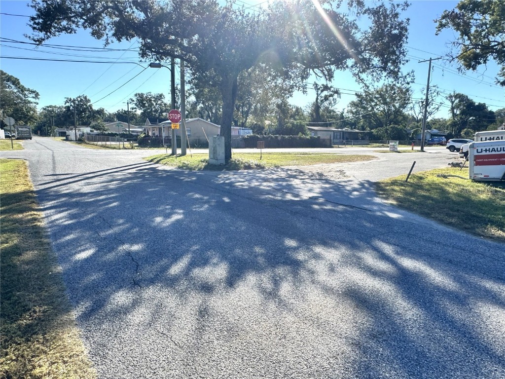 12324 Four Oaks Road Tampa FL 33624 TB8444007 image7