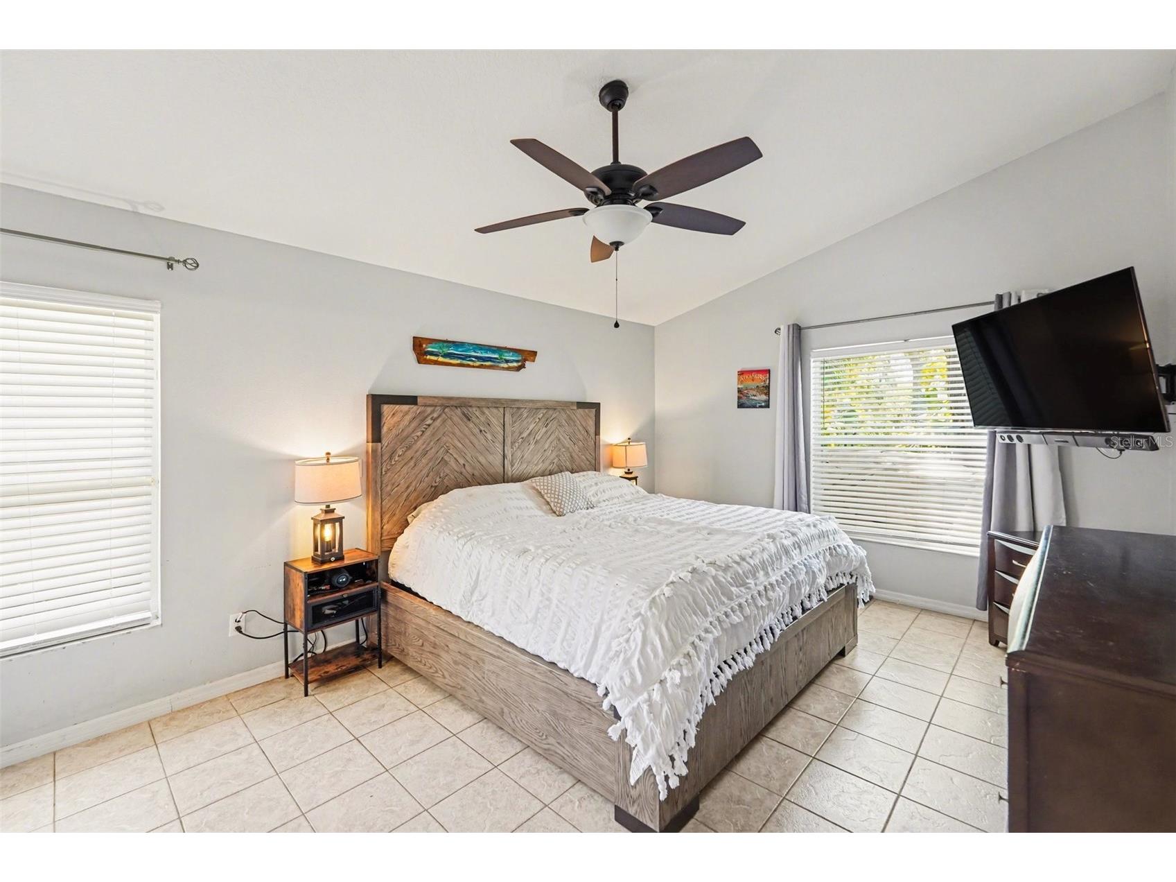 12324 Glenfield Avenue Tampa FL 33626 TB8502911 image10