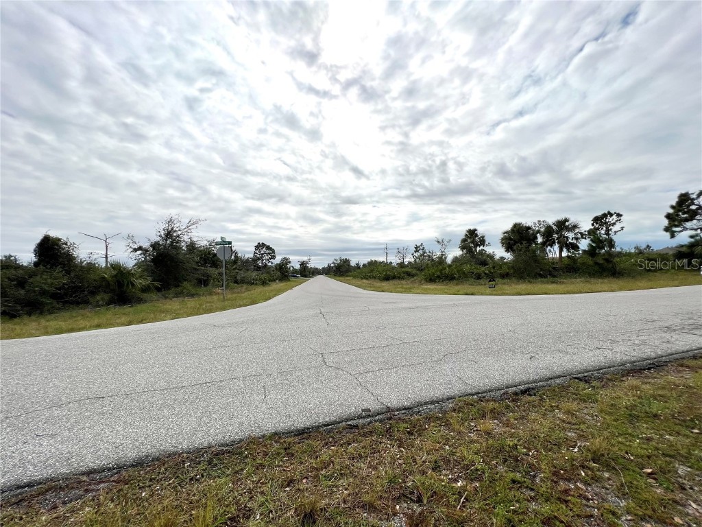 12324 Hathaway Terrace Port Charlotte FL 33981 A4555119 image8