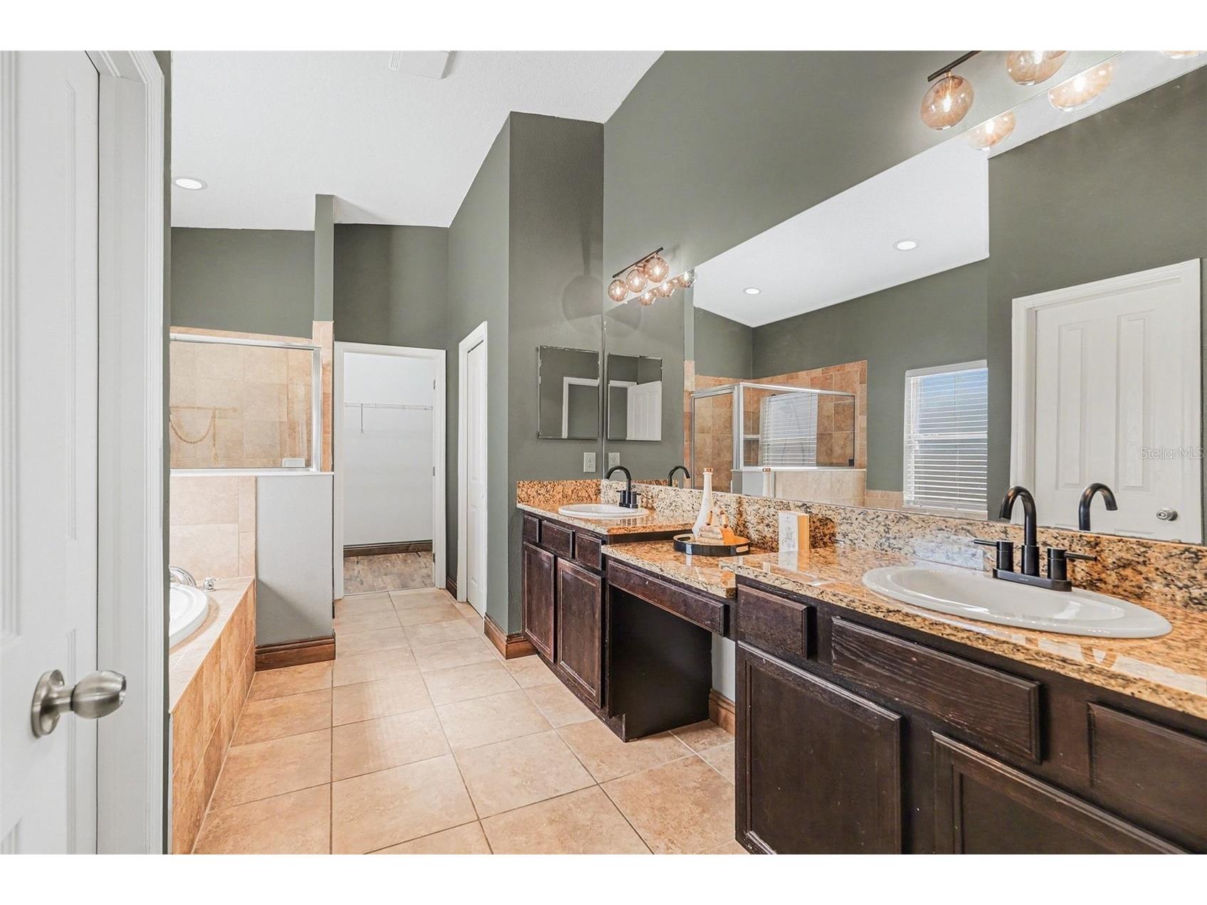 12324 Loopback Drive San Antonio FL 33576 TB8471793 image18