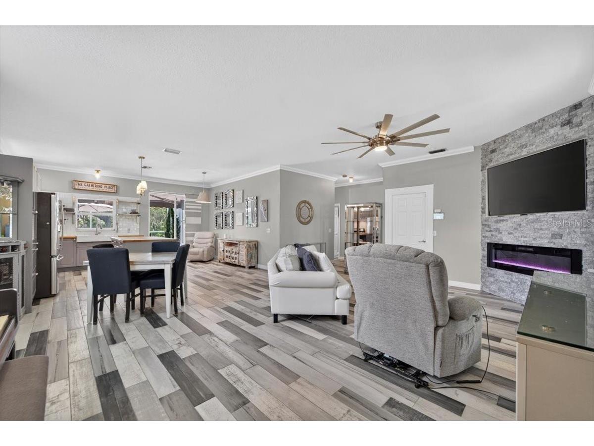 12326 Winding Woods Way Bradenton FL 34202 TB8523839 image21