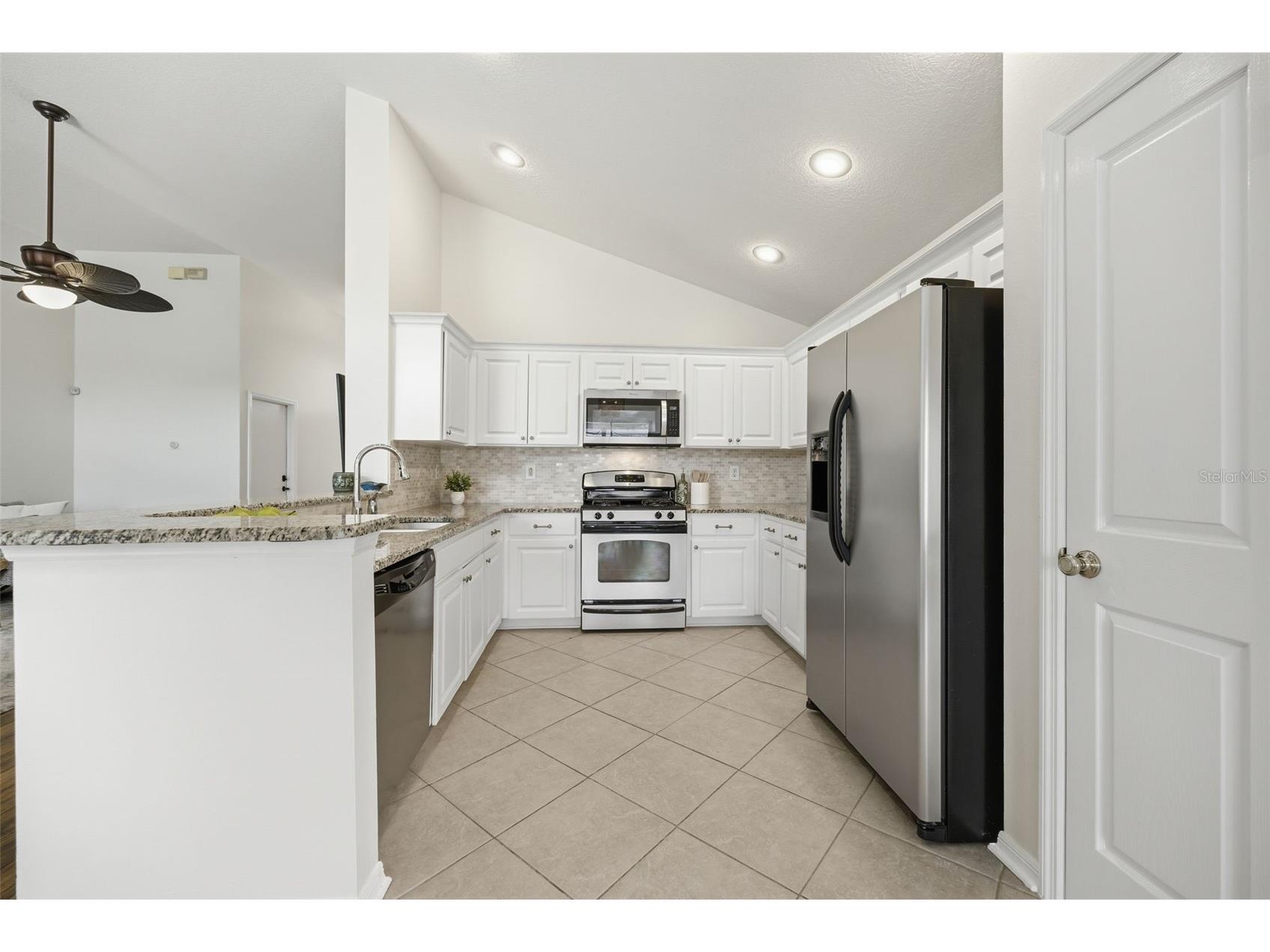 12327 Glenfield Avenue Tampa FL 33626 TB8511545 image10