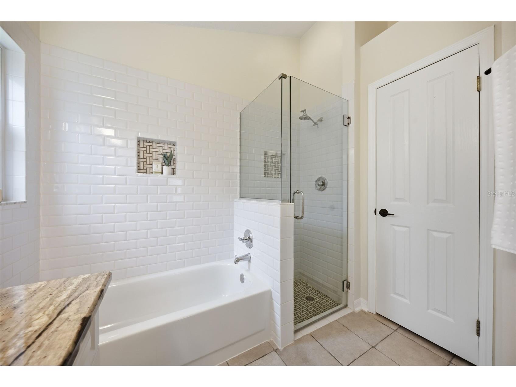 12327 Glenfield Avenue Tampa FL 33626 TB8511545 image28