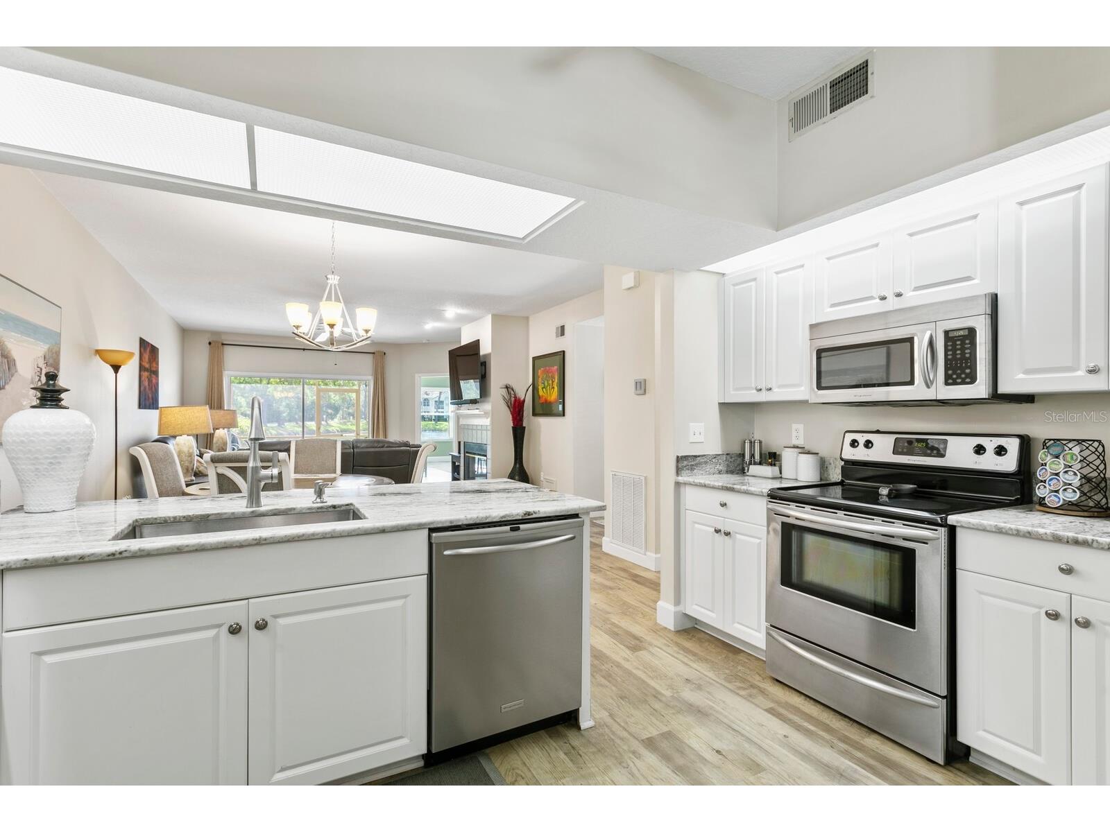 1233 Clays Trail Oldsmar FL 34677 TB8484116 image28