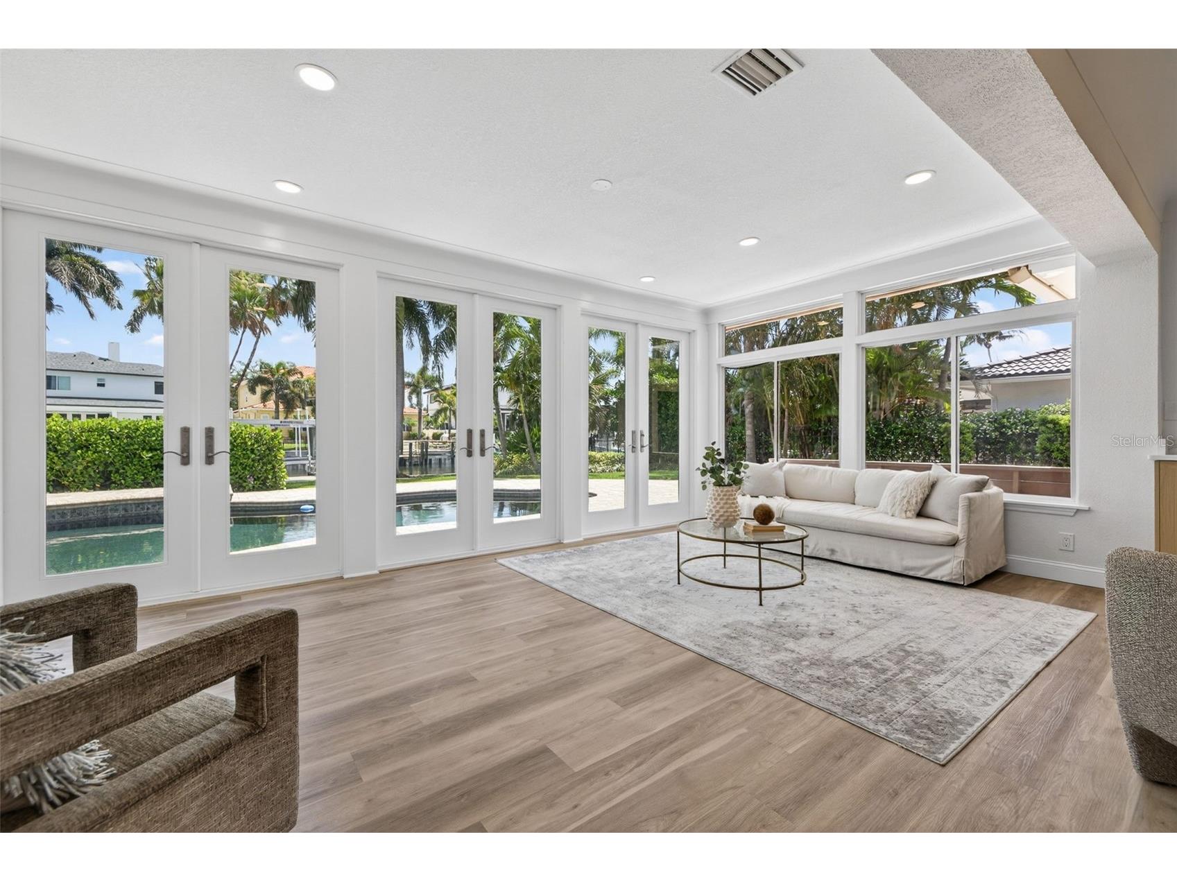 1233 Eden Isle Drive NE Saint Petersburg FL 33704 - TAMPA BAY - SMACKS BAYOU TB8498595 image19