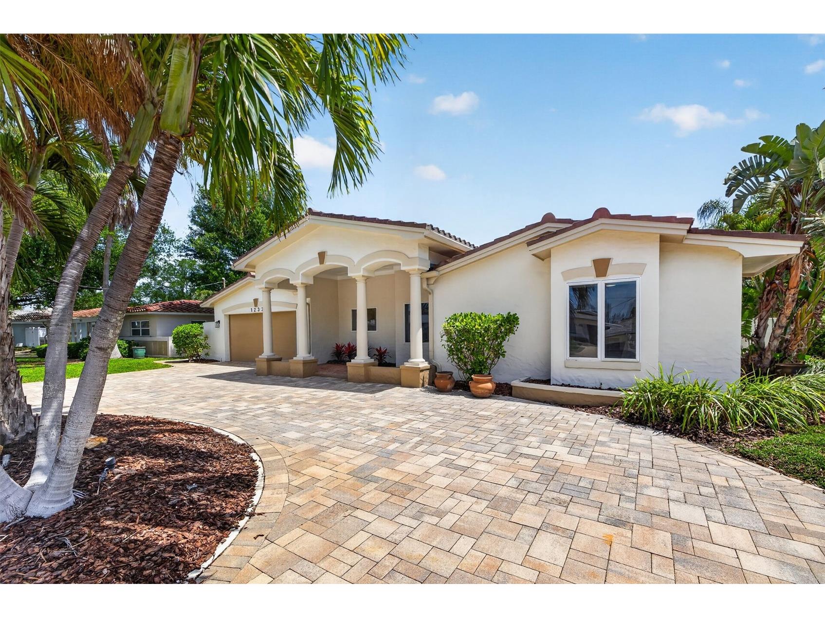 1233 Eden Isle Drive NE Saint Petersburg FL 33704 - TAMPA BAY - SMACKS BAYOU TB8498595 image55