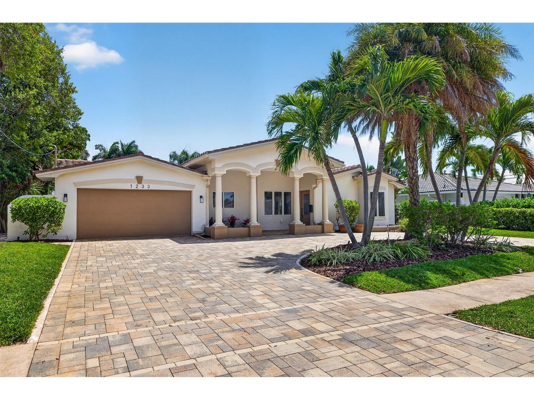 1233 Eden Isle Drive NE Saint Petersburg FL 33704 - TAMPA BAY - SMACKS BAYOU TB8498595 image56