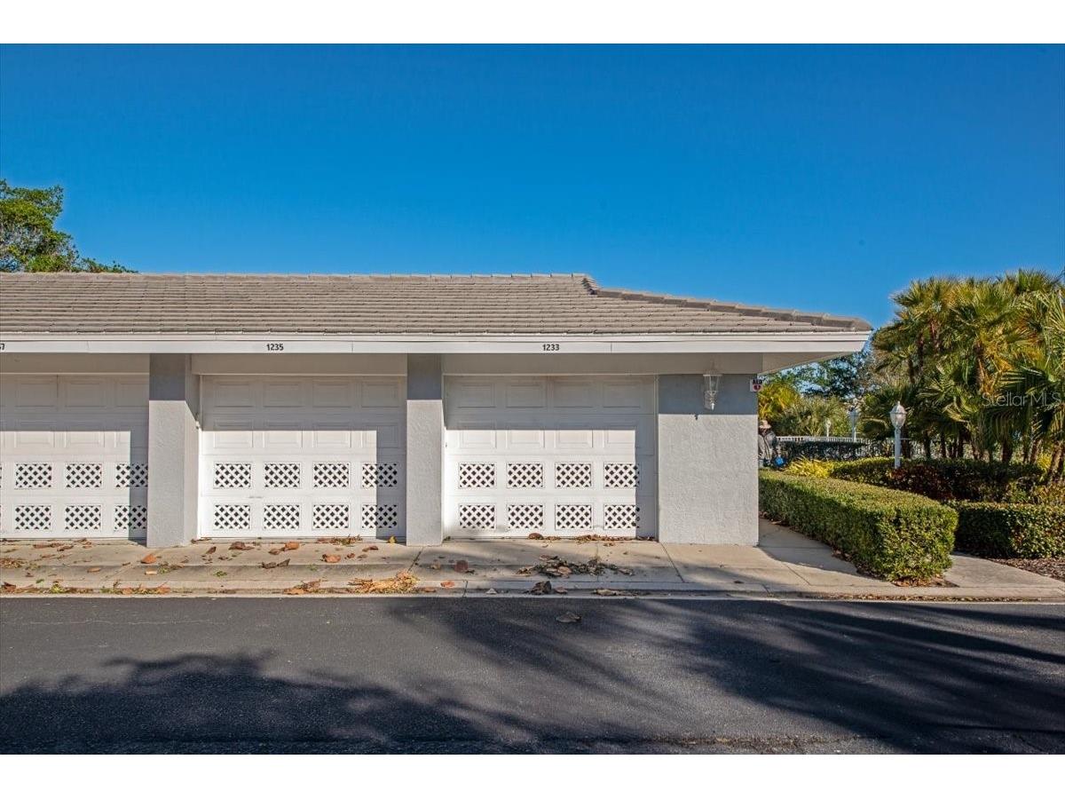 1233 Edgewater Circle #65 Bradenton FL 34209 - PALMA SOLA BAY-BIG WATER VIEW A4680832 image30